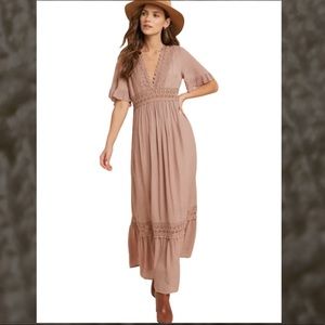 Wishlist apparel Embry Maxi Dress - Mauve L